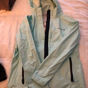 Vineyard Vines mint raincoat